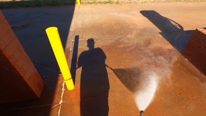 Found The Air Compressor Leak | Washing Down All 3 Bays | 705 Car Wash