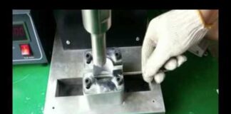 Ultrasonic MI Cable Stripper