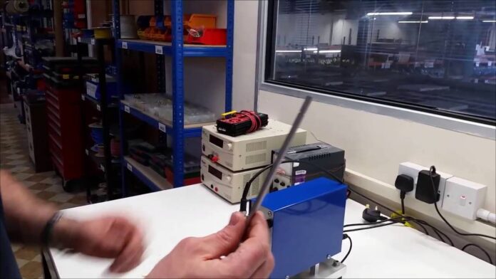 UCES 400 Stripping & Prep