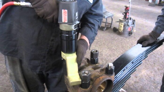 PNEUMATIC TORQUE WRENCH LEAF SPRING