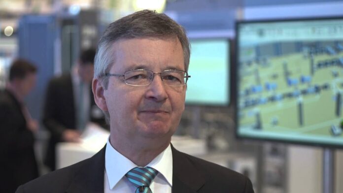 Energy consumption simulation with Tecnomatix Plant Simulation