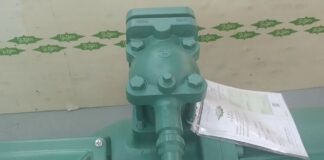 Original Bitzer 140 HP Screw Compressor for Chiller | Shenzhen Ruifujie Technology Co.,Ltd Scam/cheating customers. 深圳市瑞富傑科技有限公司 詐騙/欺騙客戶