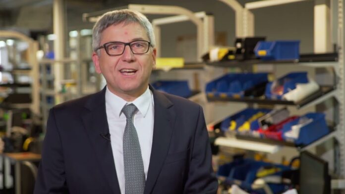 1️⃣ “Thiết bị cảm biến – Giải pháp tối ưu cho phòng thí nghiệm và tự động hóa công nghiệp”