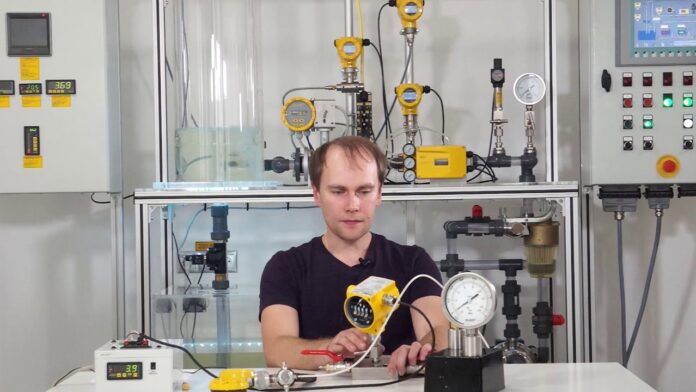 Tiêu đề: “Tối ưu hóa hiệu suất và tiết kiệm chi phí với thiết bị cảm biến trong phòng thí nghiệm và tự động hóa công nghiệp”