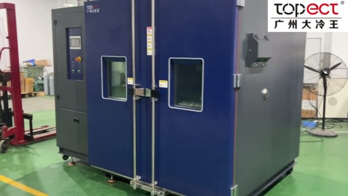 “Đánh giá ưu việt của TOPECT Temperature and Humidity Test Chamber FPTH2250-30A cho các ứng dụng công nghiệp”