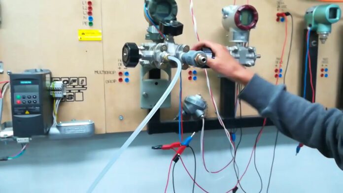 Calibración de Transmisor de Presion EJA110A – Tối ưu năng suất và chất lượng sản xuất với thiết bị hiệu chuẩn đa năng