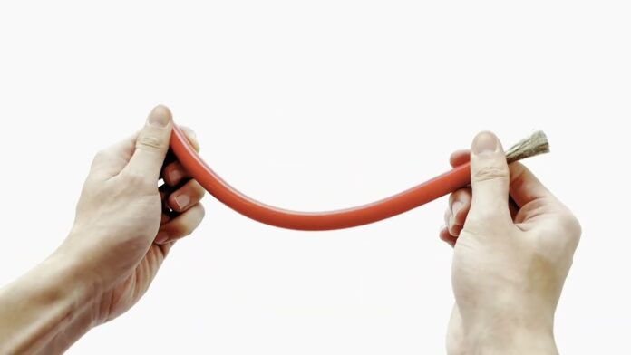 Đặt title: Tìm hiểu về High Temperature Silicone wire & cable trong phòng thí nghiệm và tự động hóa công nghiệp