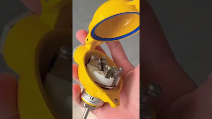 Tiêu đề: “Giải pháp chính xác và tin cậy cho việc đo lường nhiệt độ trong công nghiệp – Can nhiệt Thermocouple model CT-X/175/2xJ/2/O/IIExi của Aplisens”