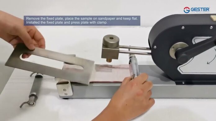 Máy đo độ phai màu vải GT-D05 (Crocking Meter Gester GT-D05) INO Việt Nam | Distributor