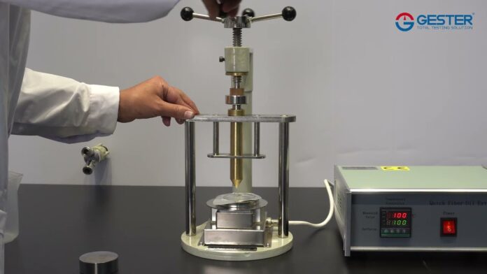 Khám phá ngay Thiết bị Hút Nhanh Dầu Bông GT-B05-1 với 1 vị trí làm việc!