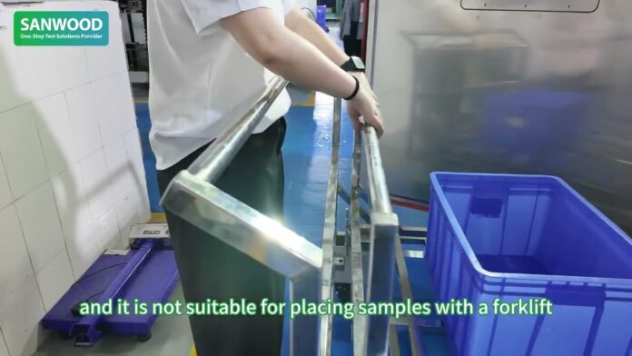 “2300L: Máy kiểm tra nhiệt độ và độ ẩm – Giải pháp hoàn hảo cho những yêu cầu khắt khe