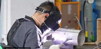 “Supmea Flowmeter Production Line: Thiết bị đo lường cảm biến chuyên nghiệp cho phòng thí nghiệm và tự động hóa công nghiệp”