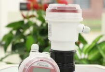 Tiêu đề: Ultrasonic level sensor Pulsar, giải pháp tối ưu cho đo mức trong phòng thí nghiệm và tự động hóa công nghiệp