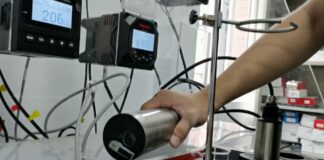 “Turbidity Sensor Model XYZ: Ứng dụng, Lợi ích và Kinh nghiệm từ Chuyên gia Thiết bị Cảm biến”