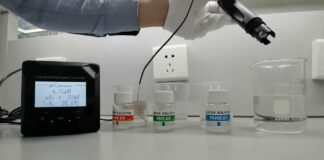 Không copy thông tin từ các trang giới thiệu sản phẩm.